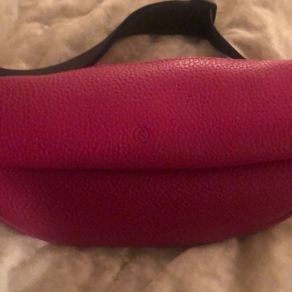 Treasure & Bond Mason pebbled leather belt bag - Picture 7 of 8